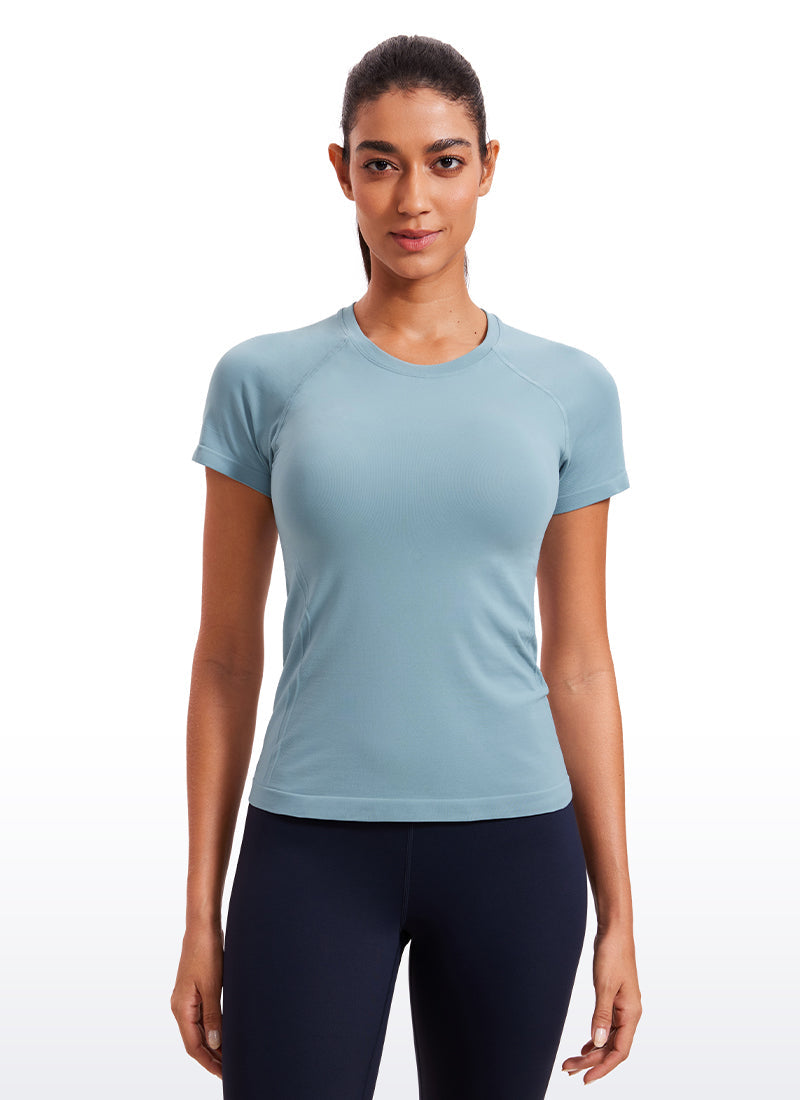 Seamless Hip-Length Short Sleeves