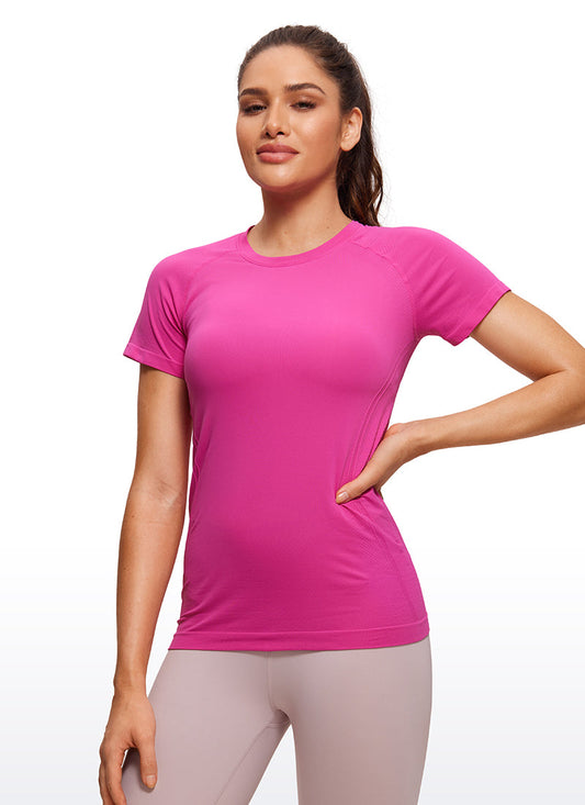 Seamless Hip-Length Short Sleeves