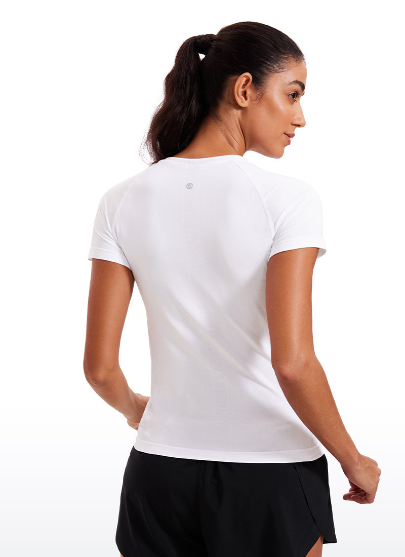 Seamless Hip-Length Short Sleeves