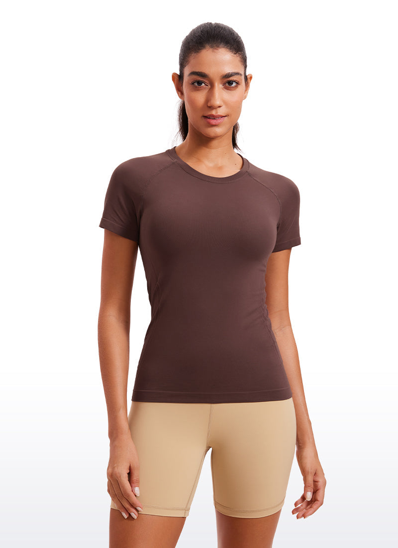 Seamless Hip-Length Short Sleeves