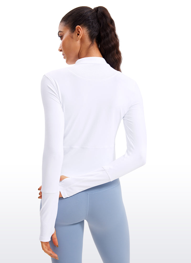 LuxeMove Cropped Thumbhole Top